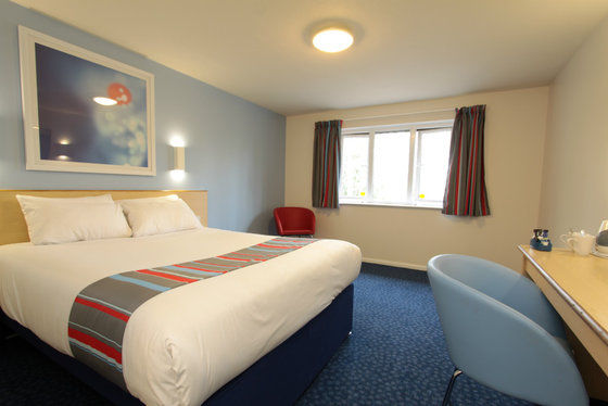 Travelodge Preston Chorley Чорли Номер фото